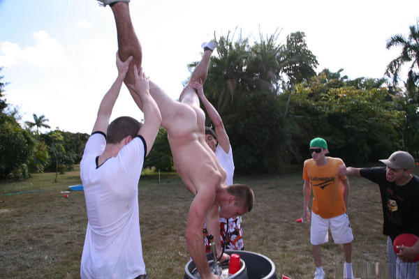 cul-hetero-a-poil cul-hetero-a-poil